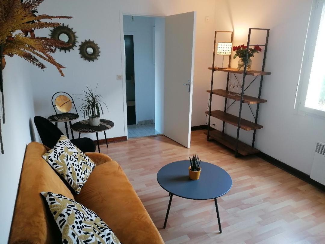 Studio "Douceur Angevine" Hotel Saint-Jean-des-Mauvrets Kültér fotó